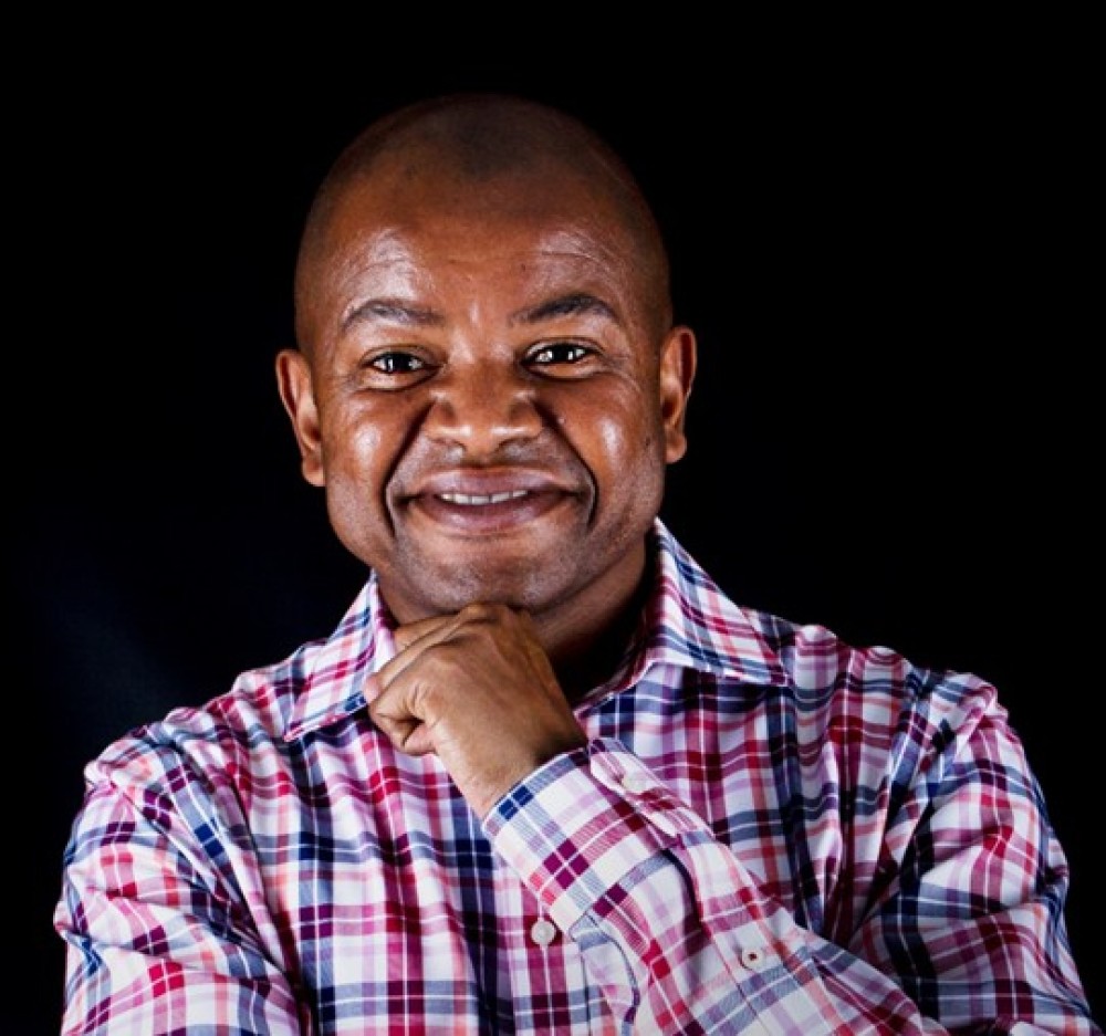 Mr Sandile Boyi